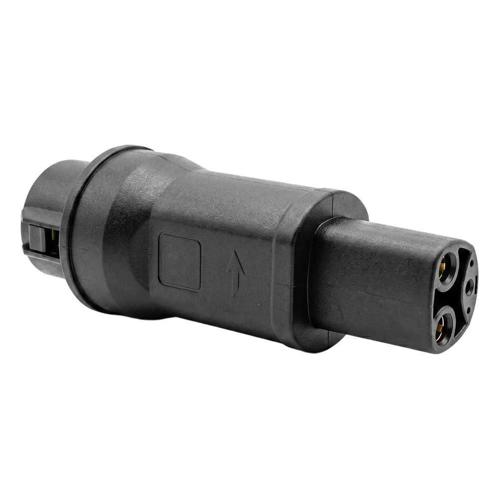 Adaptador de Conector EV / Entrada Tipo 1 (SAE J1772) / Salida NACS / 7 kW / 32 A / 220 V AC / Monofásico / Uso Interior y Exterior