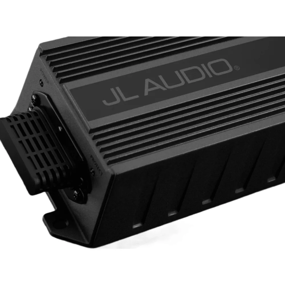 Amplificador Náutico y para Deportes de Motor / 4 Canales / 280 W RMS / Clase D / IPX7 / Filtros Paso Bajo y Paso Alto / Potenciómetros Calibrados – vista 3