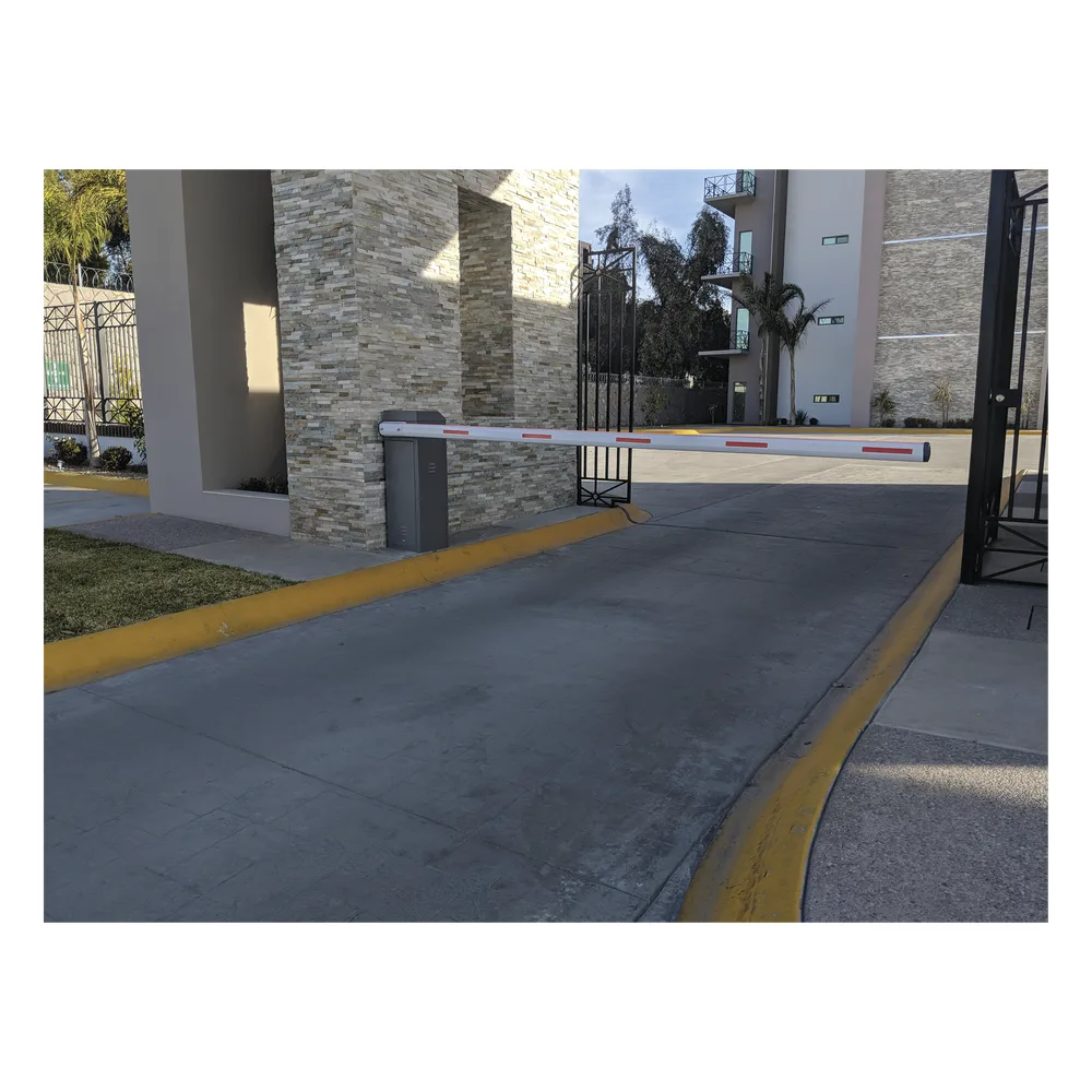 Barrera vehicular derecha / Soporta Brazo de hasta 3 m / Apertura en 1.5 s / Final de Carrera Ajustable por Programación / – vista 7