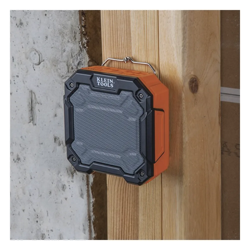 Bocina Portátil BLUETOOTH® con Imán y Gancho para Colgarse. Permite Altavoz Manos Libres con Micrófono Incorporado. – vista 3
