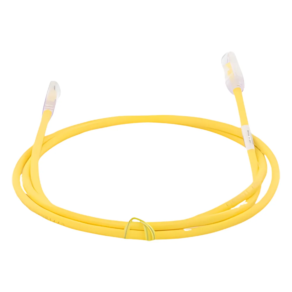 Cable de Parcheo UTP Categoría 6, con Plug Modular en Cada Extremo - 1.5 Metros (4.92 Pies) - Amarillo – vista 2
