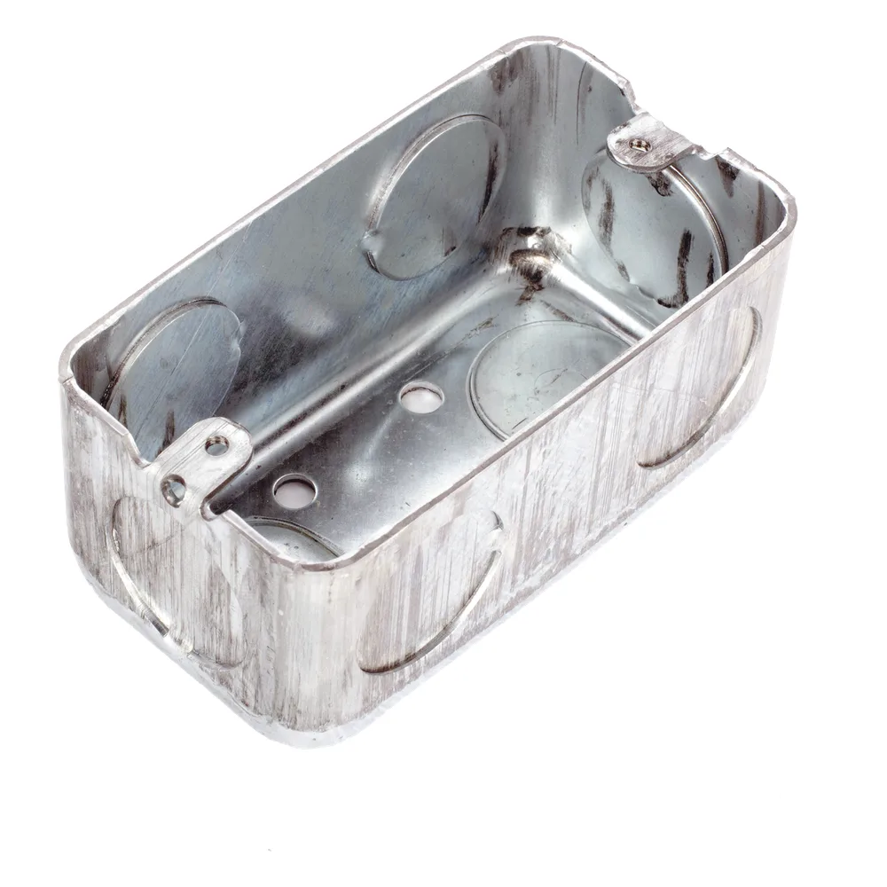 Caja (Chalupa) 4x2" / Profundidad 1-7/8" / 7 Entradas de 3/4" / Troquelada. – vista 4