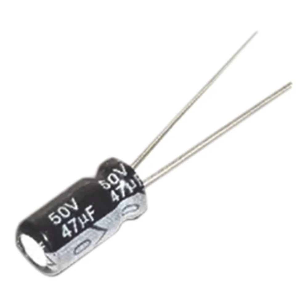 Capacitor Electrolítico de Aluminio, Radial de 47 µFd, 50 Vcc, 105 °C, 6.3 x 11 mm.