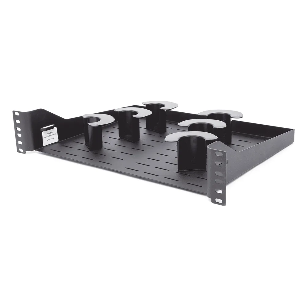 Charola Ventilada Para Administración de Cable en Racks o Gabinetes, con 6 Postes para Control de Holgura, de 19in, 2 UR, Color Negro – vista 3