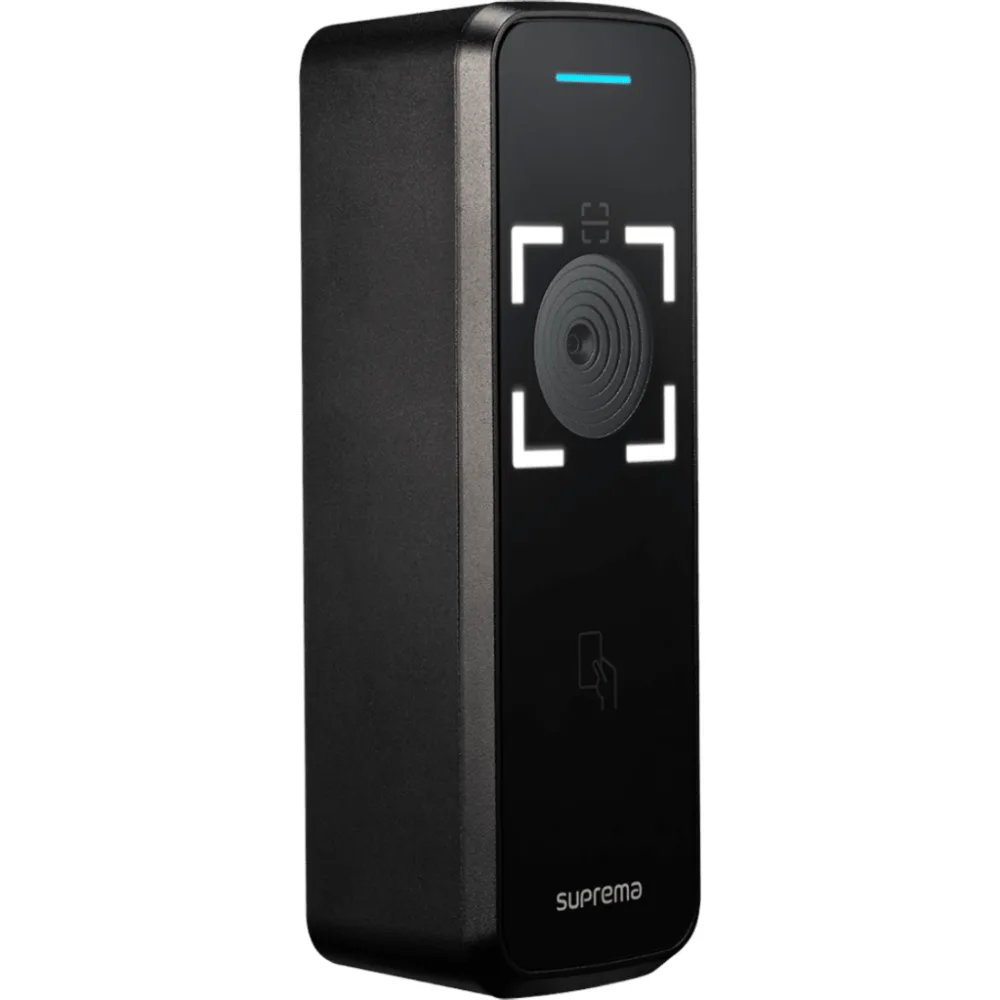 Controlador de una puerta  de uso en exterior / Lector  Cosdigos QR / Tarjetas  Multitecnolgia Prox 125 Khz y Mifare 13.56 Mhz, NFC y Bluetooth