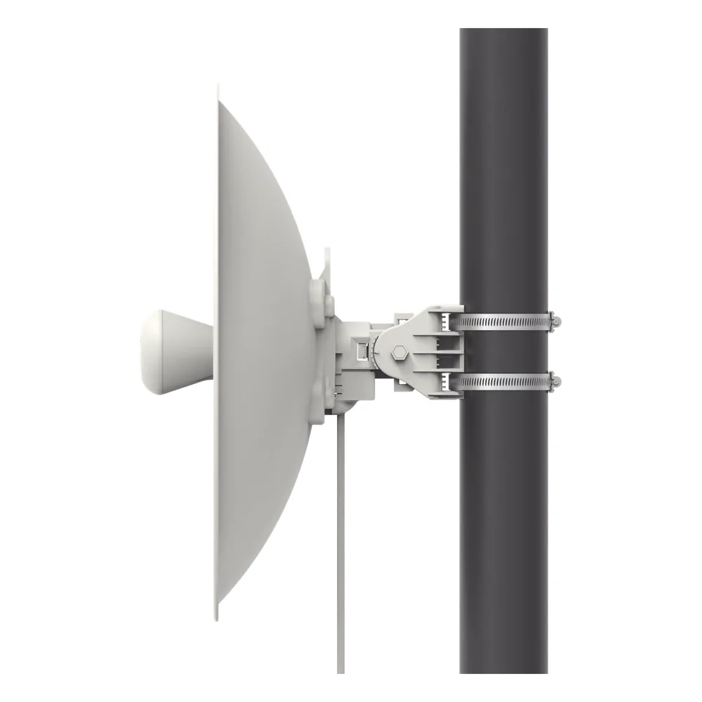 ePMP Force 200L para zonas con alta interferencia, hasta 200 Mbps, 4910 - 5970 MHz, 802.11n, Antena de 25 dBi, latencia baja – vista 2