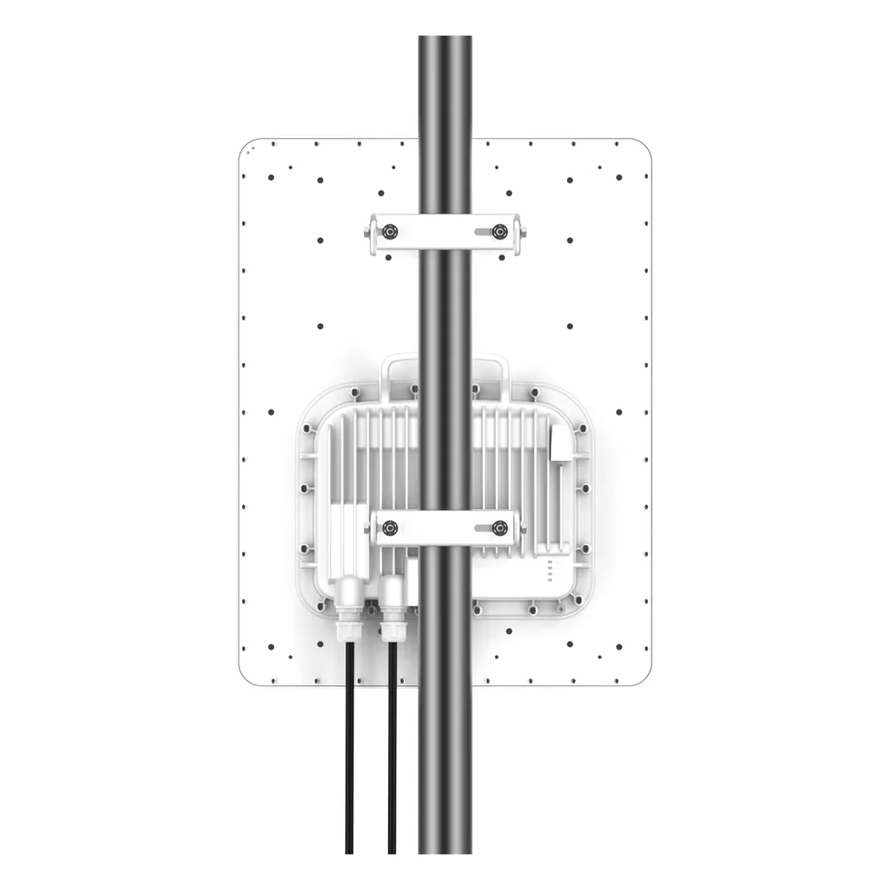 Estación Base Cambium Networks ePMP 4500 5 GHz | Radio Base Wi-Fi 6 (802.11ax) | MU-MIMO 8x8 | 4 Gbps | Antena Sectorial 90° de 17 dBi integrada – vista 4