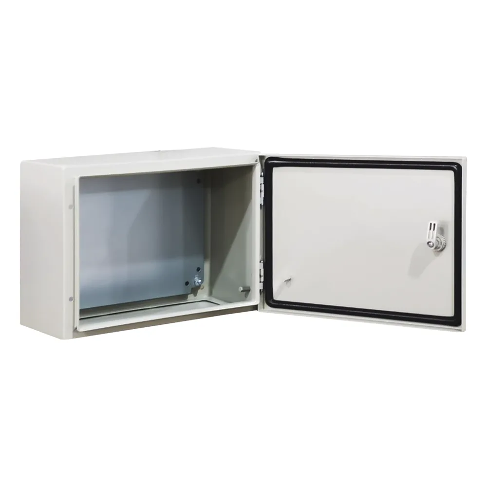 Gabinete de Acero IP66 Uso en Intemperie (400 x 300 x 300 mm) con Placa Trasera Interior Metálica y Compuerta Inferior Atornillable (Incluye Chapa y Llave T). Ideal para Centros de Carga y Tableros de Control. – vista 3