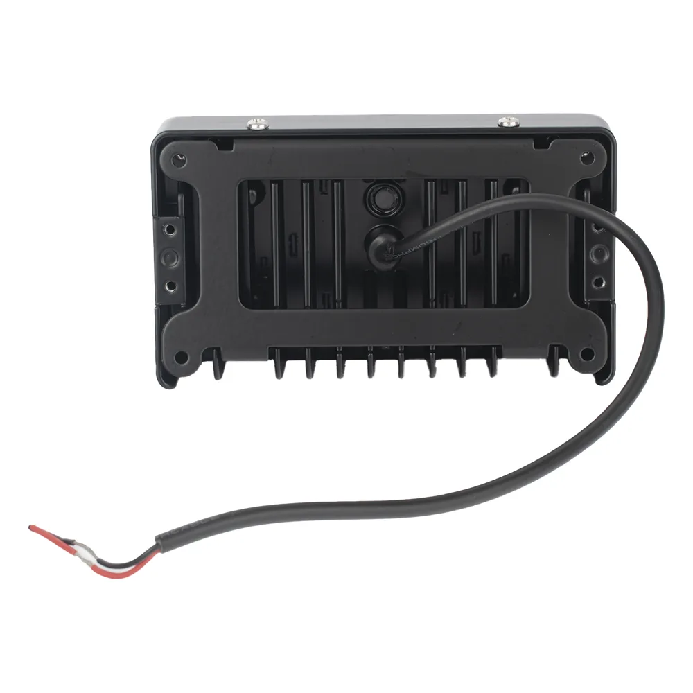 Luz de Escena de 6X3", Color Claro, Ideal para Ambulancias y Vehiculos de Trabajo – vista 3
