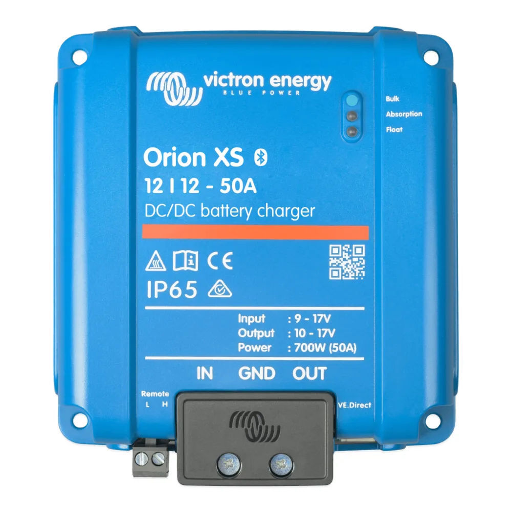 Orion XS 12/12-50 A / Cargador de Baterías CC-CC / 50 A 12 V / IP65 / Compatibilidad Alternador Inteligente / Para Bancos de Baterías de 500 Ah