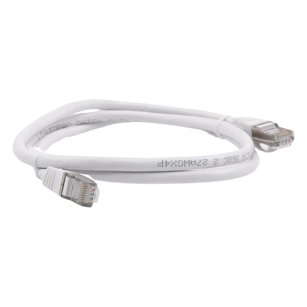 Patch Cord Cat6A 10G Blindado 1.0 Metro (3.28 Pies) Blanco – vista 3