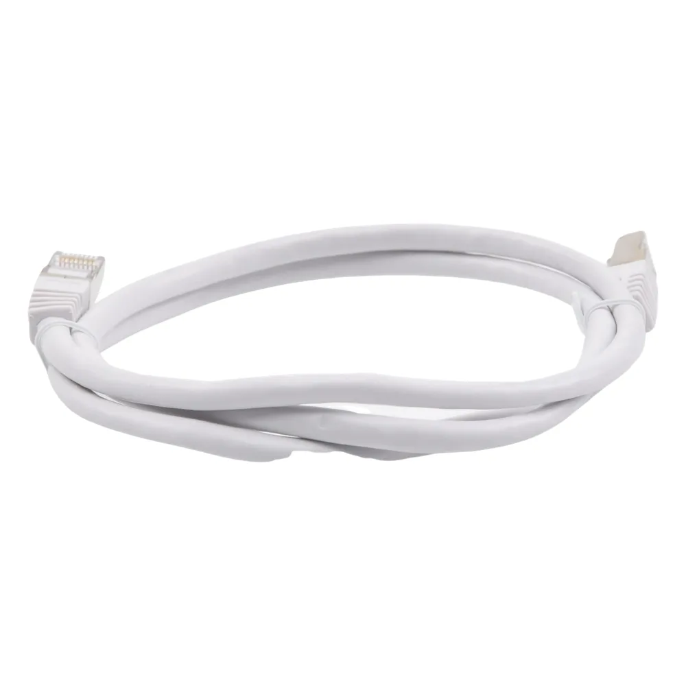 Patch Cord Cat6A 10G Blindado 1.0 Metro (3.28 Pies) Blanco – vista 4