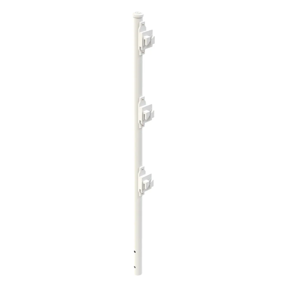 Poste de Paso Blanco de 0.75m para Cerca Electrificada. Tubo Galvanizado cal. 18 de 1"Diam. con Tapón y 3 Aisladores Instalados.