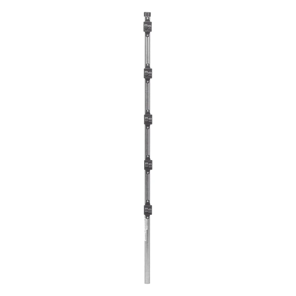 Poste de Paso de 1.2m para Cerca Electrificada.Tubo Galvanizado cal. 18 de 1"Diam. con Tapón y 5 Aisladores Instalados. – vista 2