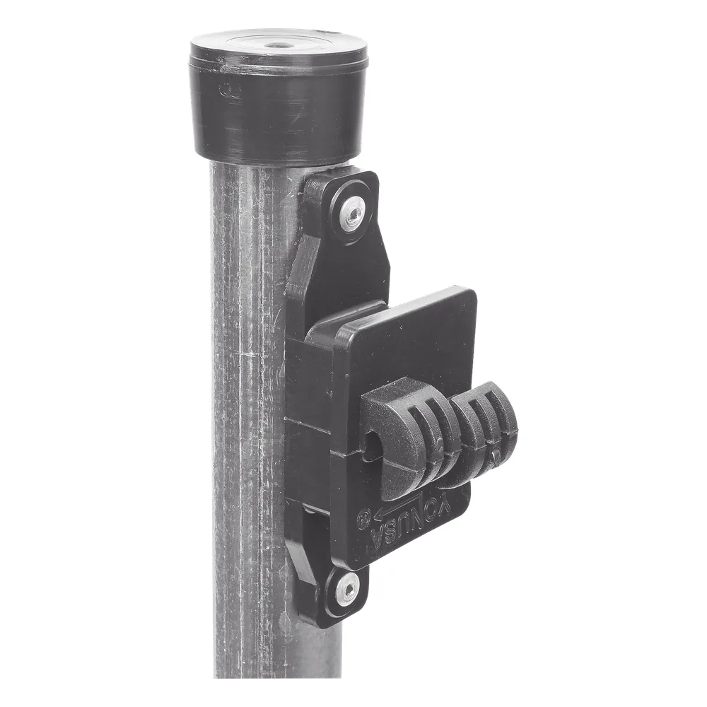 Poste de Paso de 1.2m para Cerca Electrificada.Tubo Galvanizado cal. 18 de 1"Diam. con Tapón y 5 Aisladores Instalados. – vista 4