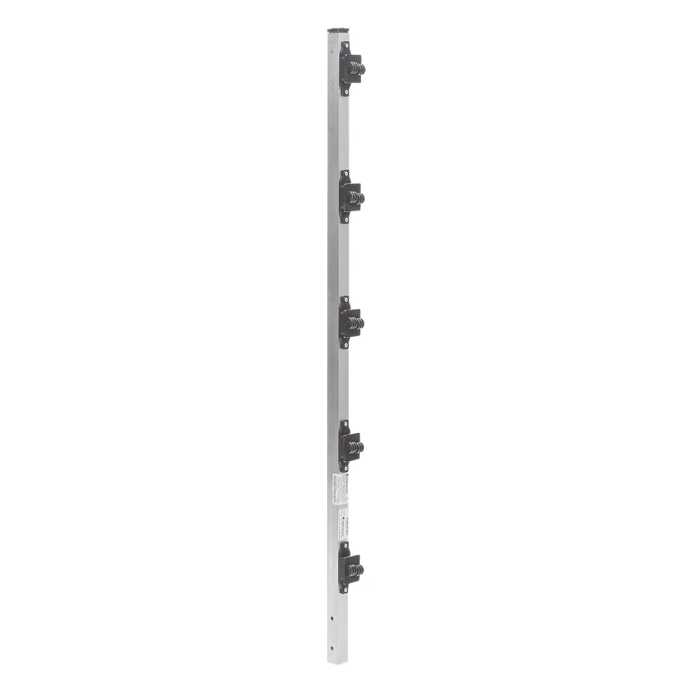 Poste de Paso de 1m para Cerca Electrificada de PTR Cuadrado de Aluminio de 1" de lado con 5 Aisladores Instalados. – vista 3