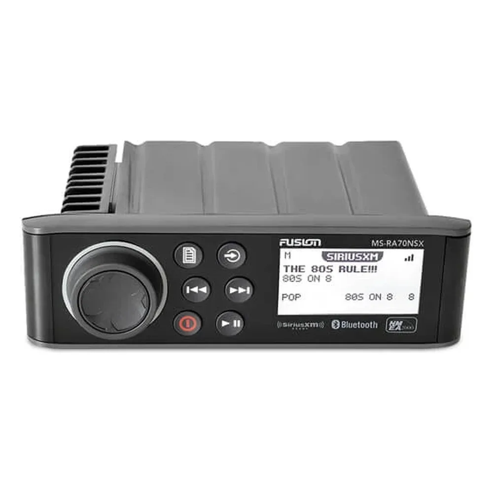 Sistema de Audio Marino MS-RA70 / Pantalla LCD Monocroma 2.6" / Tecnología Multi-Zone™️ 2 Zonas / Potencia Pico 200 W / Bluetooth® y ANT® / Compatible con SiriusXM y DAB+ / IPX7 / USB para Actualizaciones – vista 5