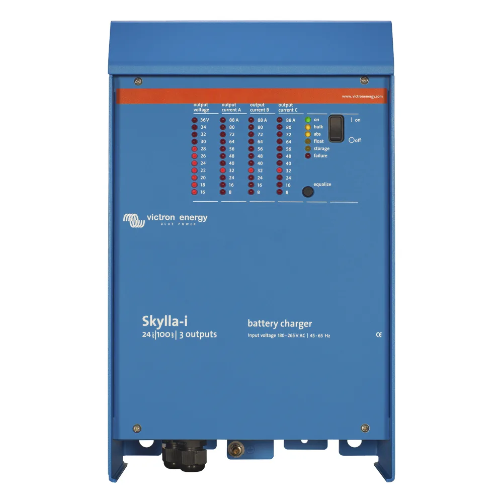 Skylla-i 24/100 / Cargador de Baterías para Ambientes Marinos 24 V, 100 A / Bancos de 500 a 1000 Ah