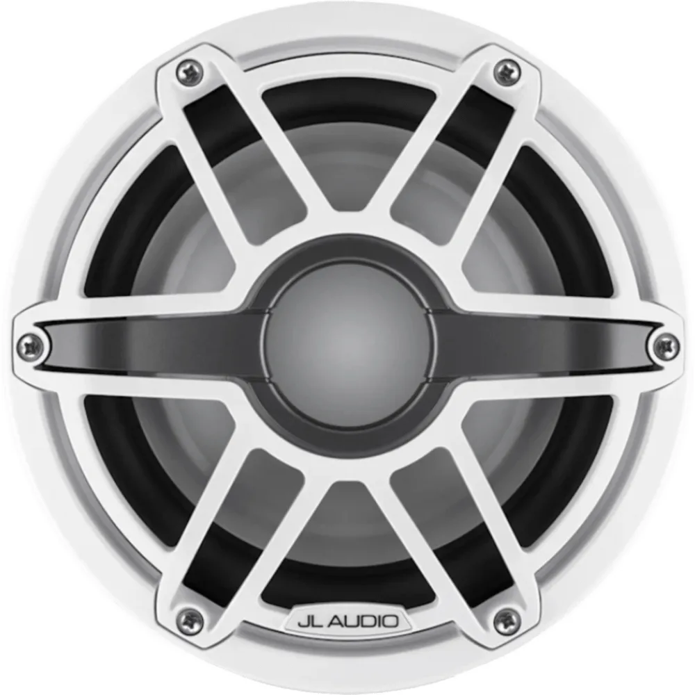 Subwoofer Náutico / 8" / Deflector Infinito o Caja Cerrada / 200 W RMS / Impedancia 4 &Omega; / Sensibilidad 86.8 dB / Cono de Polipropileno Relleno de Mica / Iluminación LED Transflective™ / Rejilla Deportiva Blanca