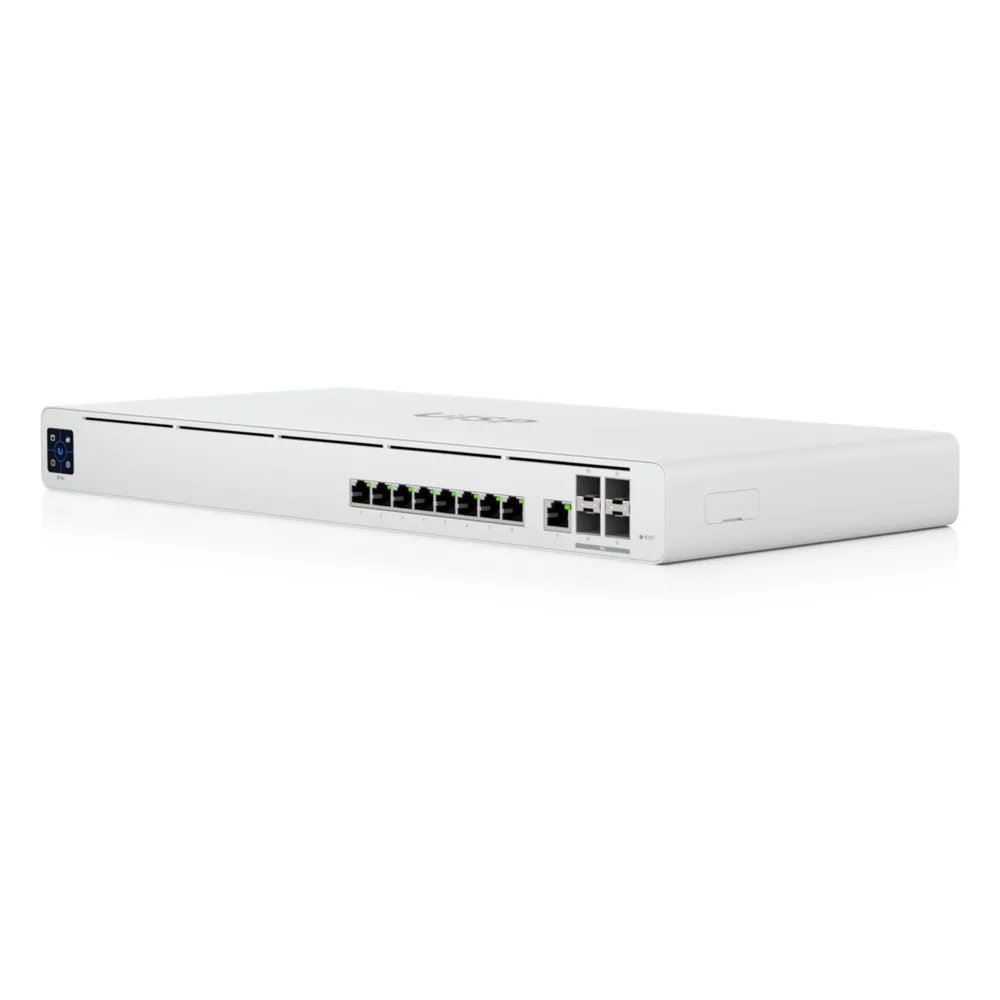 UISP Router Pro – Router 10 GbE para ISP con Switch Capa 2 Integrado, Enrutamiento Avanzado y Rendimiento NAT de hasta 9.5 Gbps – vista 2